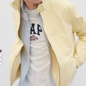 GAP Men's Butter Yellow Jacket